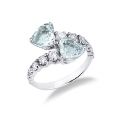 Bague contrarié en or blanc 18k avec aquamarines et diamants