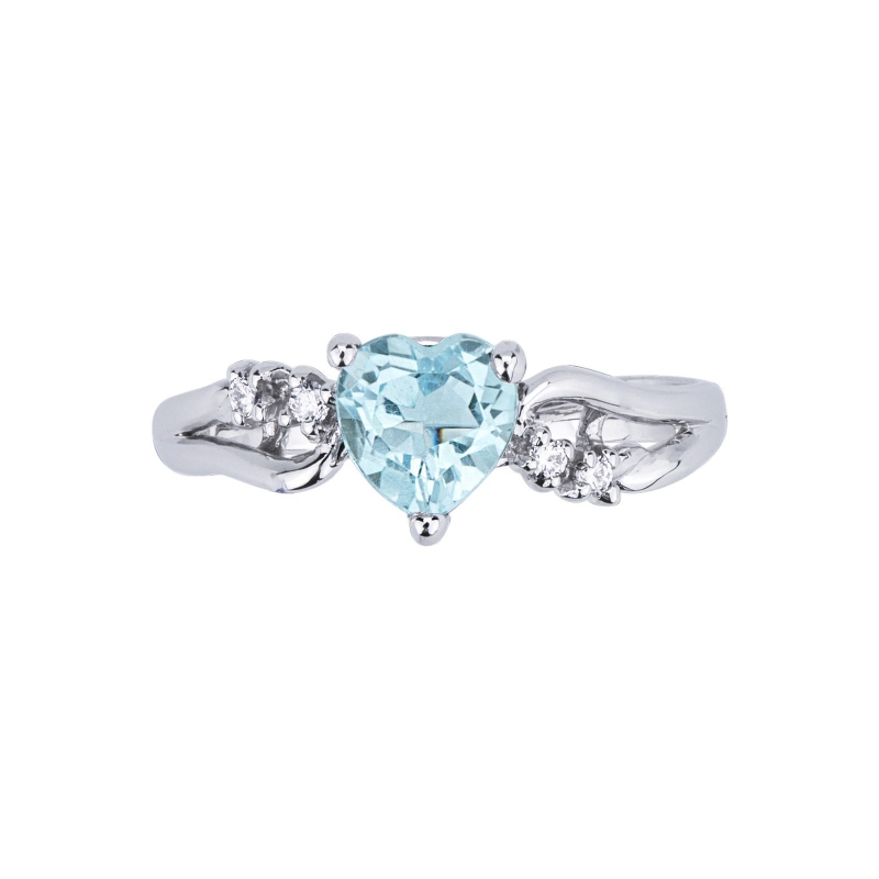 Bague en or blanc 18 carats avec aigue-marine taille cœur et diamants  Bague en or blanc 18 carats avec aigue-marine taille cœur et diamants