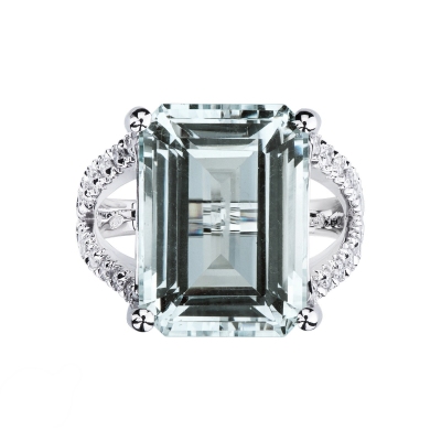 Bague Or Blanc 18k avec aigue-marine rectangulaire et diamants latéraux