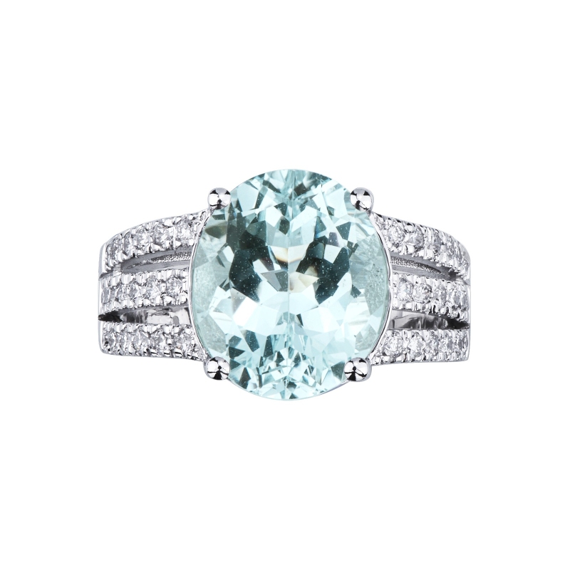 Bague bandeau en or blanc 18 carats avec aquamarine ovale et diamants Bague bandeau en or blanc 18 carats avec aquamarine ovale et diamants