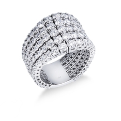Bague style tennis en or blanc 18k à cinq rangées de diamants