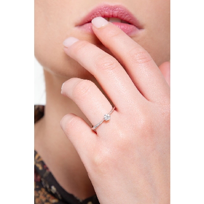 Bague de fiançailles or blanc 18k diamant 0.25 ct 