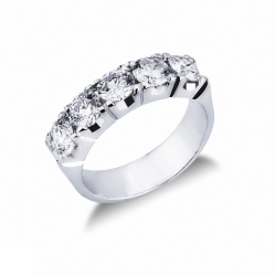 Bague en or blanc 18k avec cinq diamants 1.70 ct