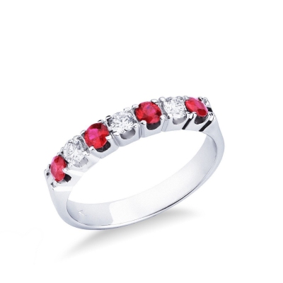 Bague alliance 7 pierres en or blanc 18k avec diamants et rubis