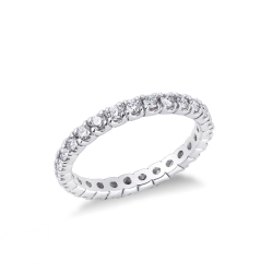 Bague d'éternité serties de diamants
