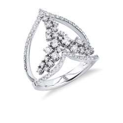 Anneau cœur en or blanc 18k avec diamants