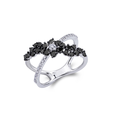 Bague croix en or blanc 18k avec diamants blancs et noirs