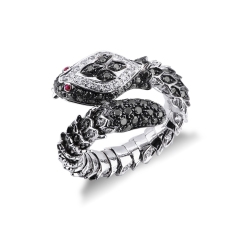 Bague serpent en or blanc 18k avec diamants et rubis