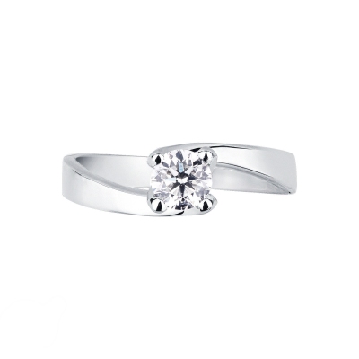 Bague solitaire avec un diamant de 0.50 ct en or blanc 18k