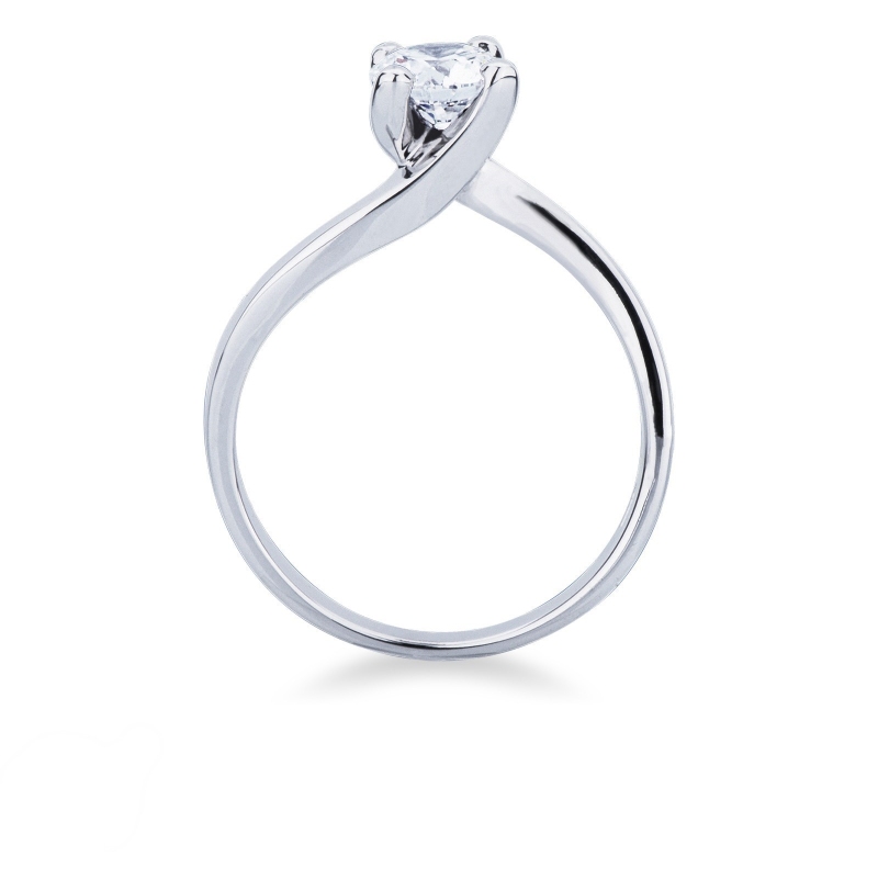 Bague solitaire diamant 0.70 ct  et or blanc 18k Bague solitaire diamant 0.70 ct  et or blanc 18k