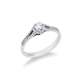 Bague solitaire avec diamant central 0.20 ct