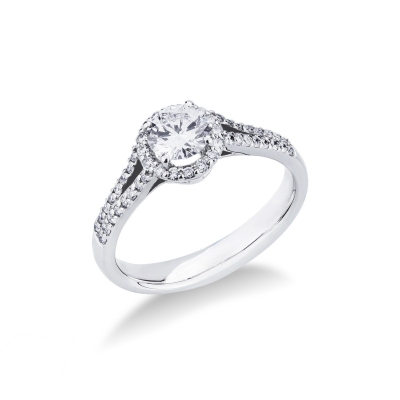 Bague solitaire avec diamant central 0.50 ct