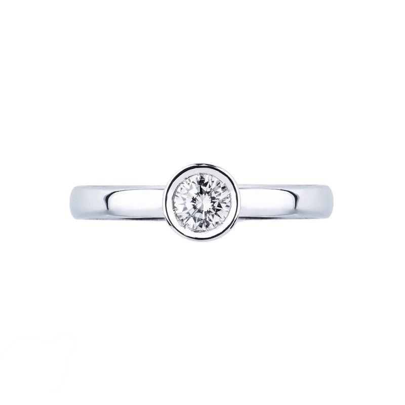Bague solitaire avec un diamant 0.25 ct  Bague solitaire avec un diamant 0.25 ct