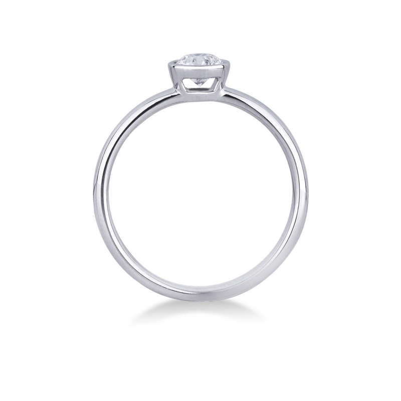 Bague en or 18k et diamant rond  0.40 ct Bague en or 18k et diamant rond  0.40 ct