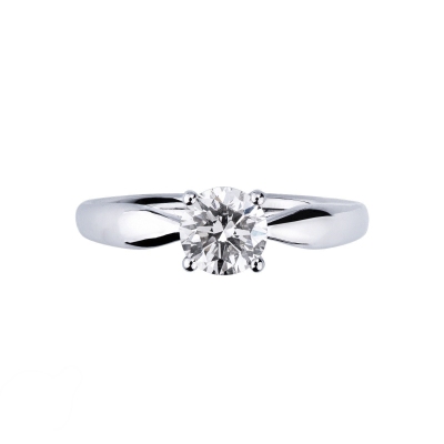 Bague solitaire avec diamant 0.90 carat en or blanc 18Kt