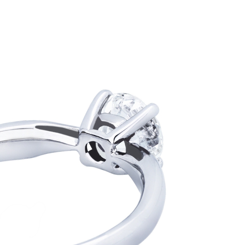 Bague solitaire avec diamant 1.00 carat en or blanc 18Kt Bague solitaire avec diamant 1.00 carat en or blanc 18Kt