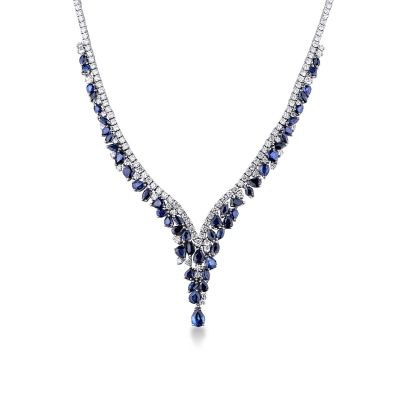 Collier en Y cascade en or blanc 18k avec saphirs bleus goutte et diamants