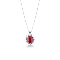 Collier avec rubis ovale et diamants en or blanc 18k