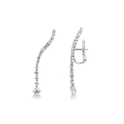 Boucles d’oreilles pendantes souples en or blanc 18k avec diamants