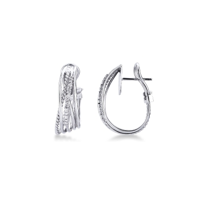 Boucles d'oreilles entrelacées en or blanc 18k et diamants 