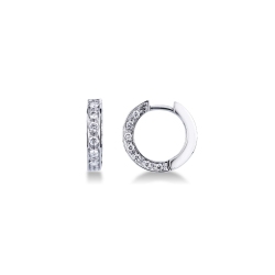 Boucles d'oreilles créoles en or blanc 18k carats avec diamants