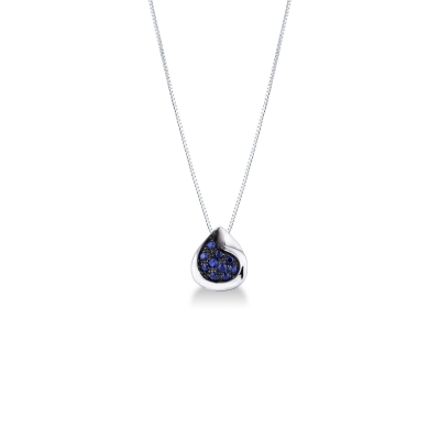 Chaîne en or blanc 18k avec pendentif goutte en saphirs bleus