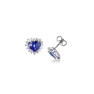 Boucles d'oreilles en or blanc 18 carats avec saphirs bleus à cœur halo diamants