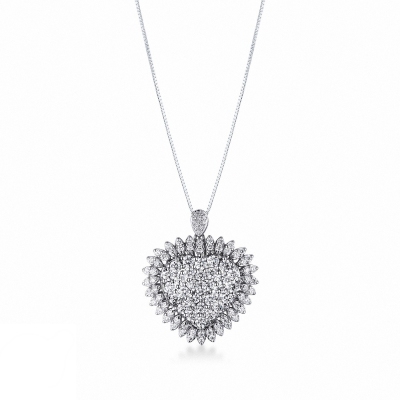 Collier en or blanc 18k avec pendentif coeur en diamants
