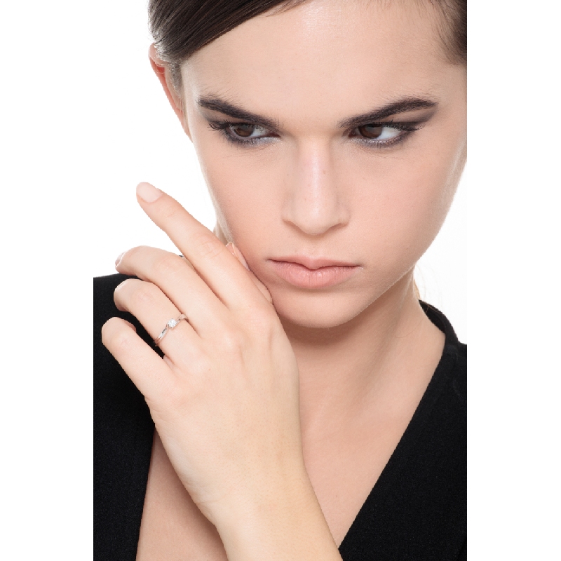 Solitaire diamant 0.20 ct en or blanc 750 Solitaire diamant 0.20 ct en or blanc 750