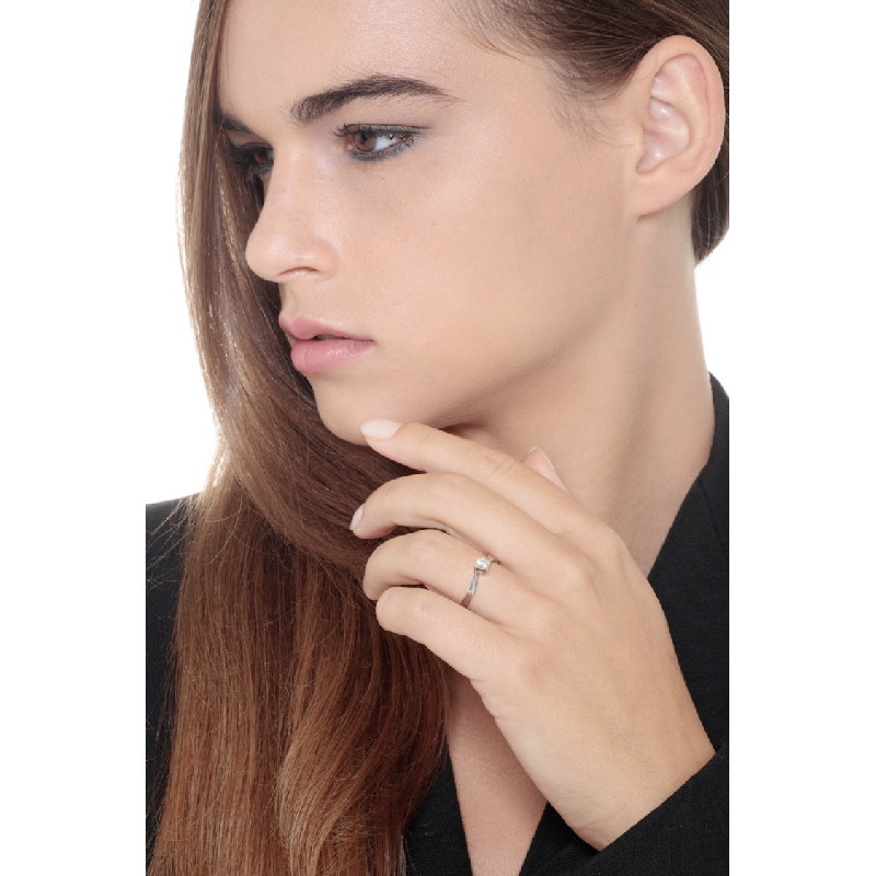 Bague de fiançailles diamant 0.30 ct or blanc 18k Bague de fiançailles diamant 0.30 ct or blanc 18k