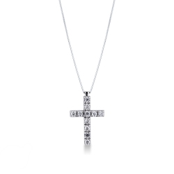 Collier en or blanc 18 carats avec une croix et des diamants 24x15 mm