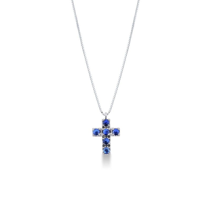 Collier en or blanc 18k avec croix ornée de saphirs bleus