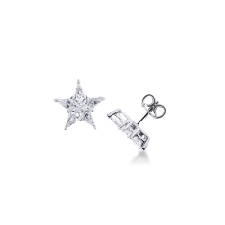 Boucles d'oreilles en or blanc 18K avec diamants étoile