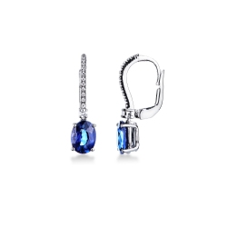 Boucles or blanc 18k avec saphirs ovales et diamants