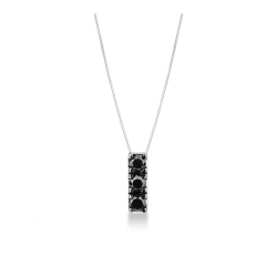 Collier en or blanc 18 carats avec pendentif trilogy en diamants noirs, 50 cm.