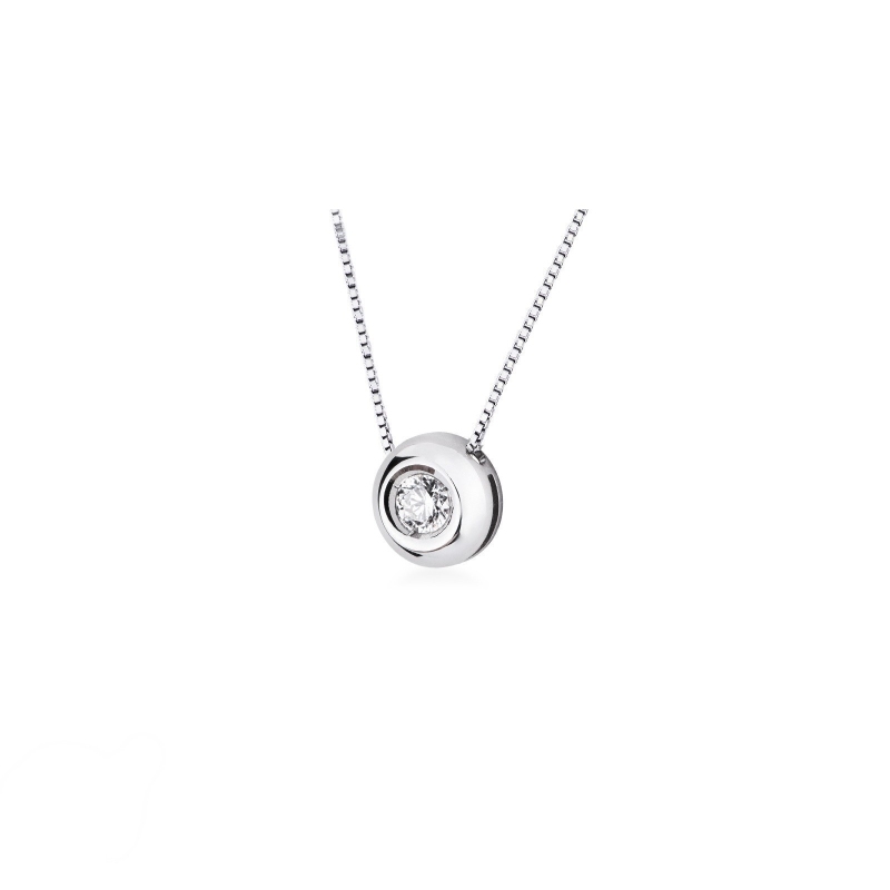 Collier pendentif solitaire avec diamant serti clos 0.15 ct Collier pendentif solitaire avec diamant serti clos 0.15 ct