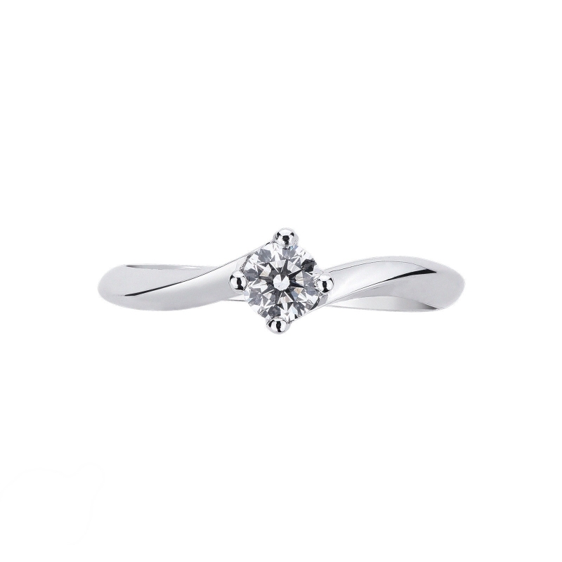 Solitaire en or blanc 18k avec diamant 0.30 ct Solitaire en or blanc 18k avec diamant 0.30 ct
