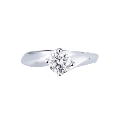 Solitaire en or blanc 750 avec brillant 0.90 ct 