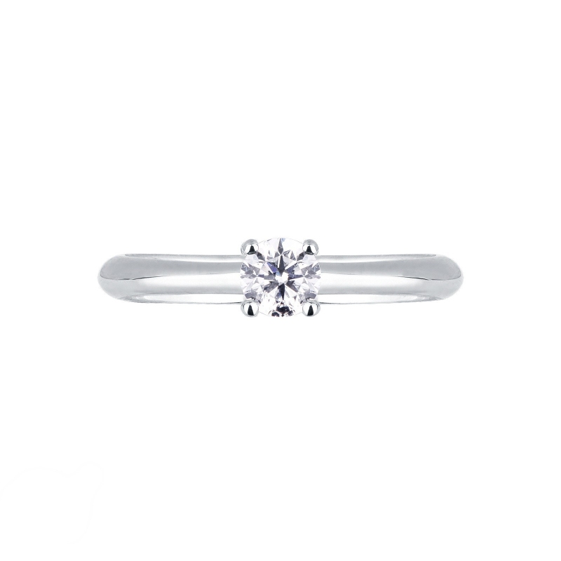Bague solitaire en or blanc 18k et diamant 0.30 ct Bague solitaire en or blanc 18k et diamant 0.30 ct