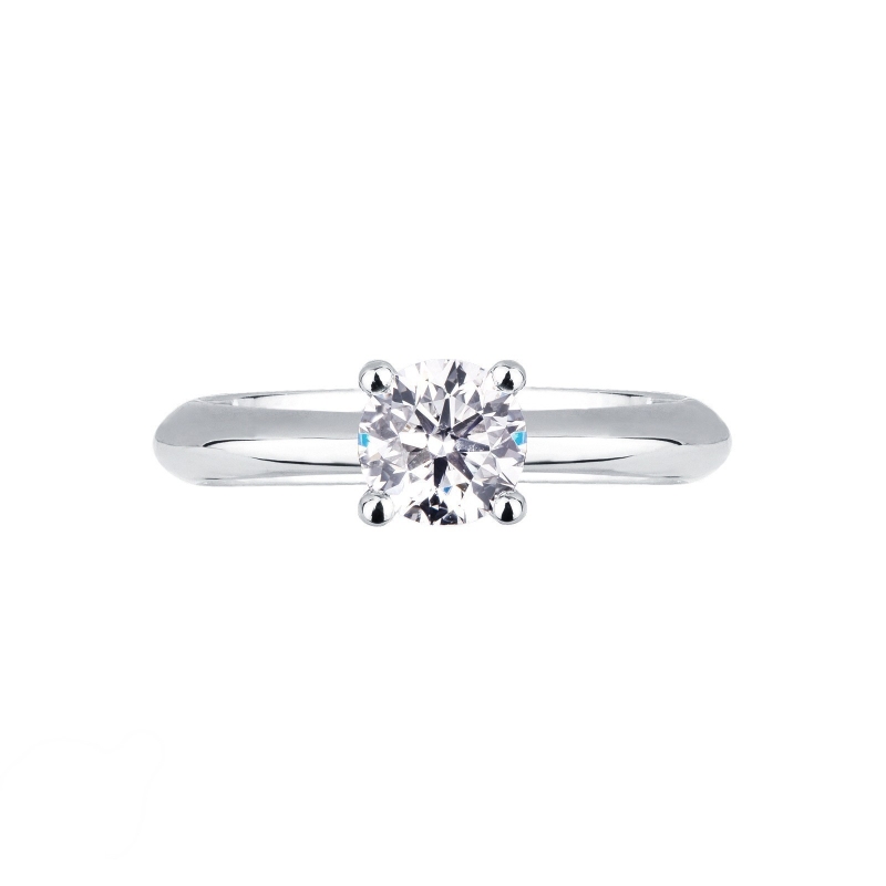 Bague de fiançailles en or blanc 18k avec diamant 0.70 ct  Bague de fiançailles en or blanc 18k avec diamant 0.70 ct