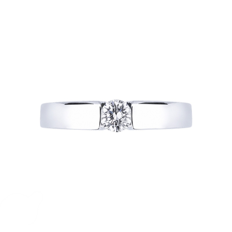 Bague solitaire moderne en or blanc 18k avec diamant 0,25ct