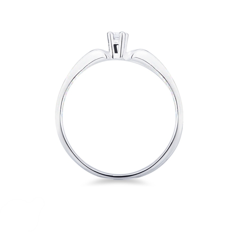 Bague solitaire en or blanc 18 carats avec diamant Bague solitaire en or blanc 18 carats avec diamant