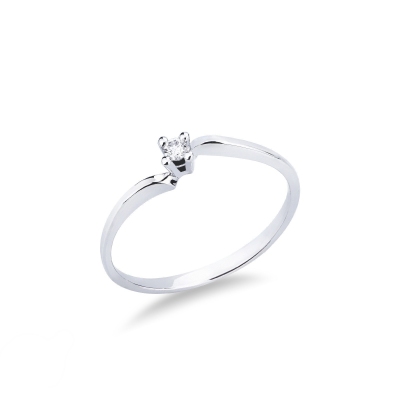 Bague solitaire en or blanc 18 carats avec diamant