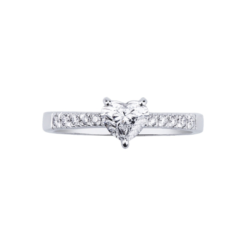 Bague avec diamant à cœur 0,70 ct GIA en or blanc 750 Bague avec diamant à cœur 0,70 ct GIA en or blanc 750
