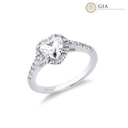 Bague solitaire en or 750 avec un diamant central à cœur GIA CT.1.00