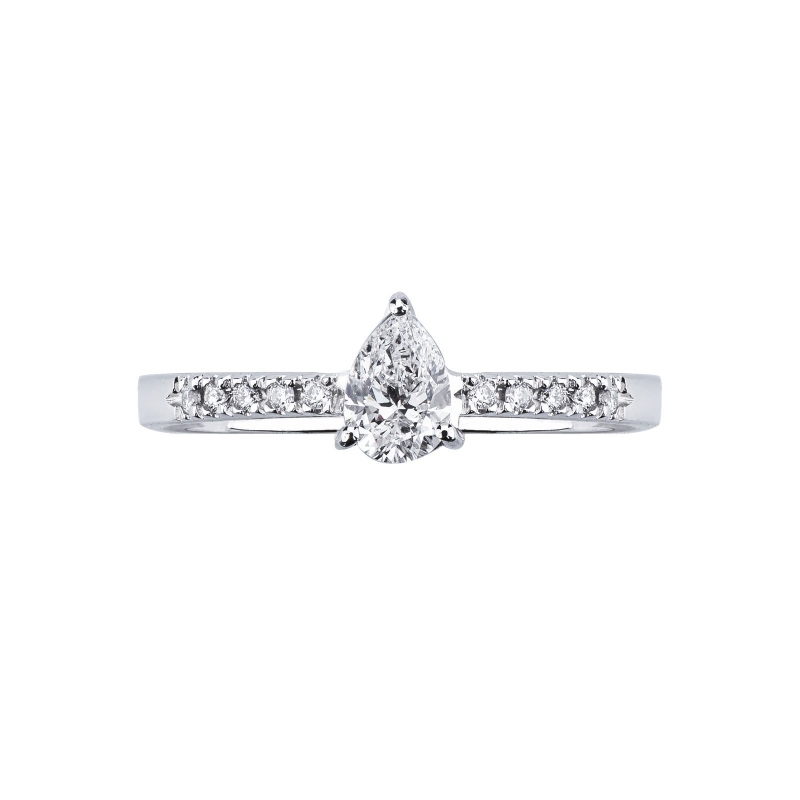 Bague solitaire taille goutte 0.70ct  GIA en or blanc 18k  Bague solitaire taille goutte 0.70ct  GIA en or blanc 18k