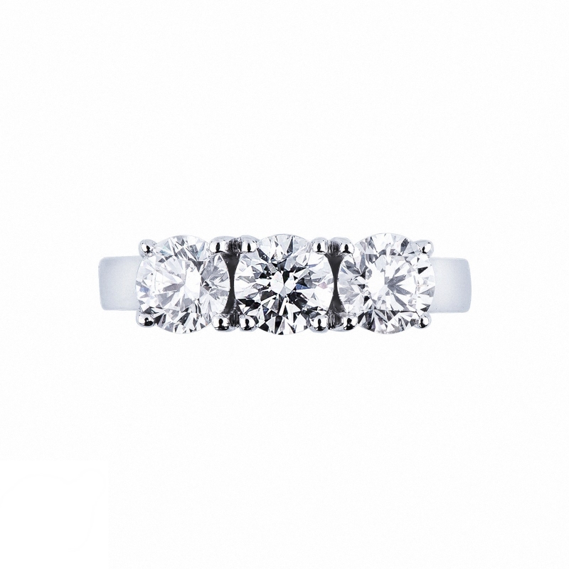 Bague 3 pierres en or blanc 18k avec diamants 1,50 ct