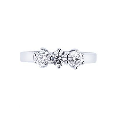 Bague trilogy en or blanc 18k avec diamants 0.80 ct