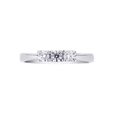 Bague trilogy en or blanc 18k avec diamants ct 0.30