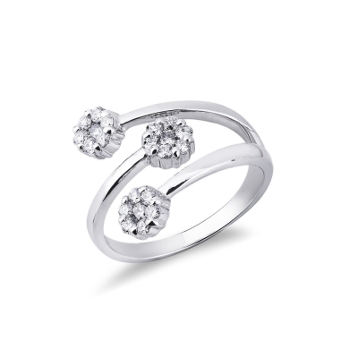 Bague illusion de diamants en or blanc 18 carats avec trois fleurs